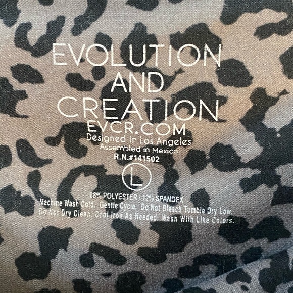 Evolution and Creation Cheetah Tank and Leggings Set, size Large - Picture 10 of 14